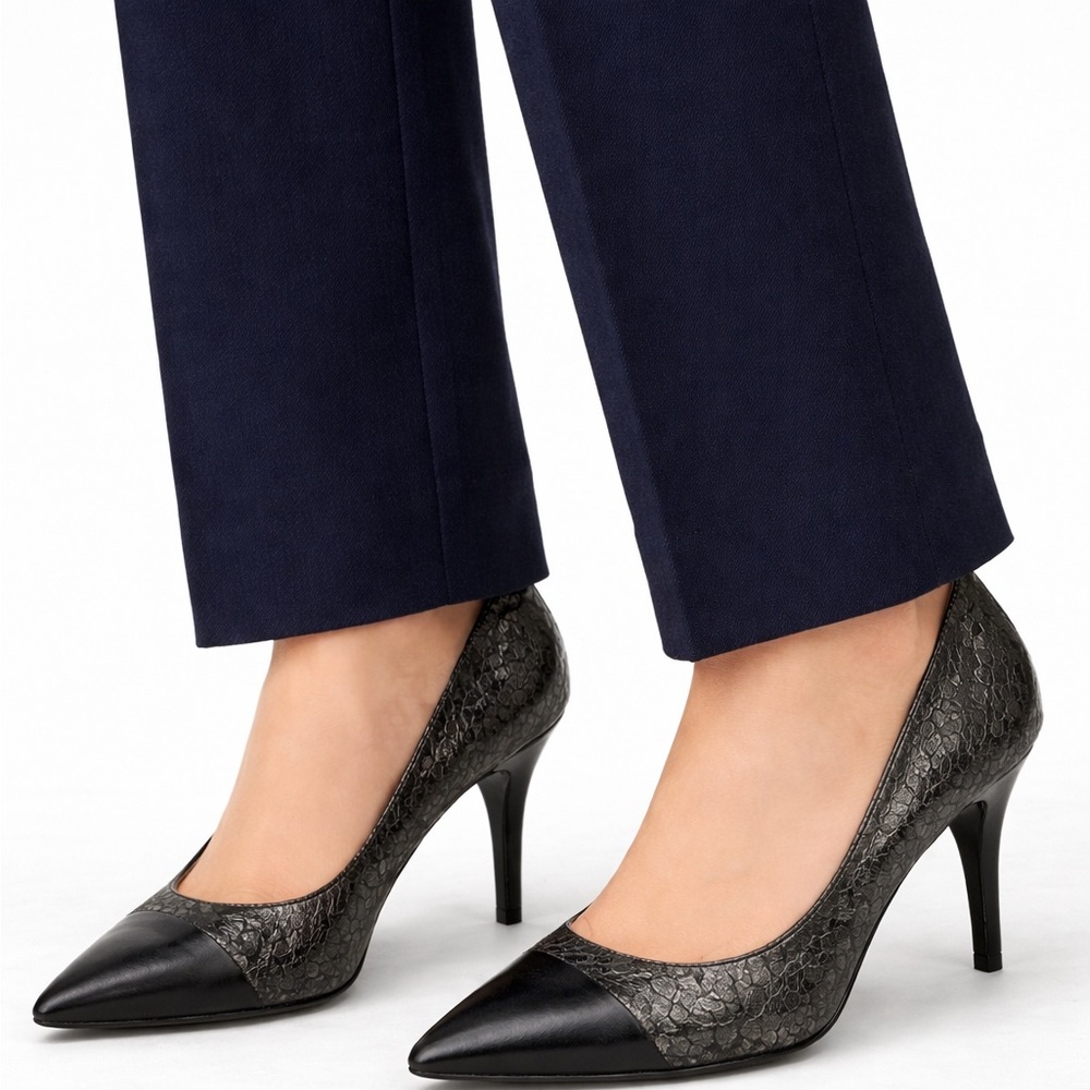 Womens Kenneth Cole Black Stiletto Heels with Textured Design